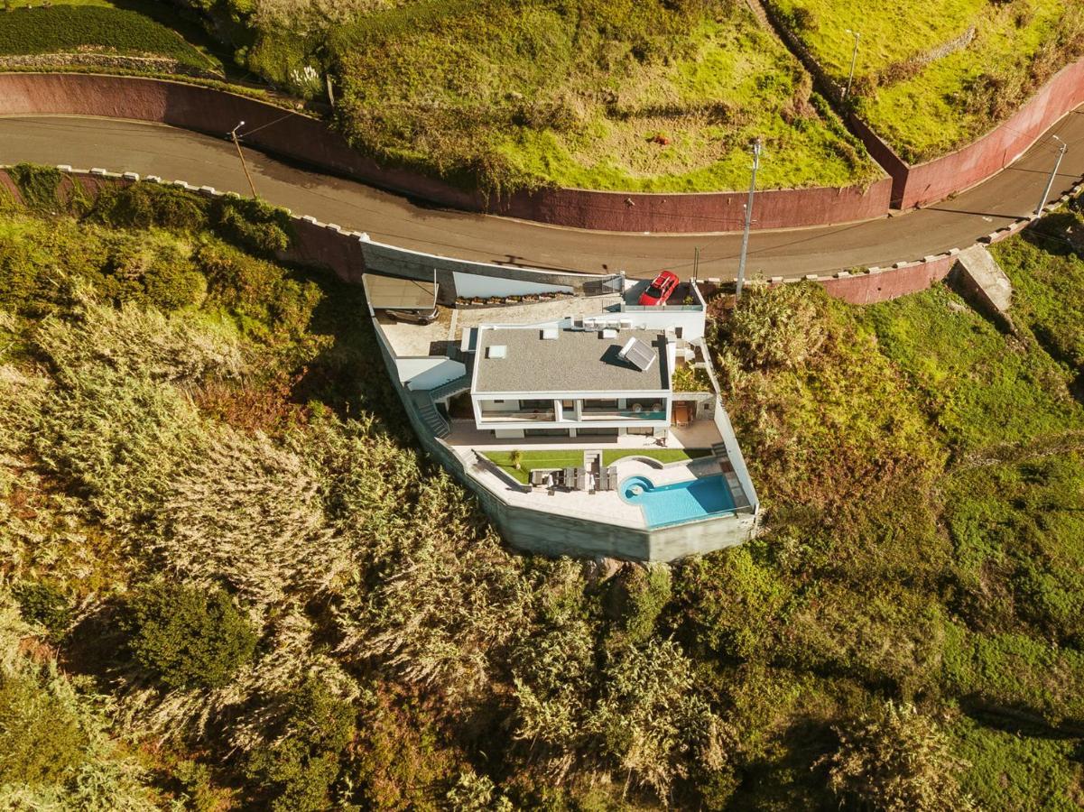 The Cliffhouse By Lovelystay Fajã da Ovelha Exterior photo